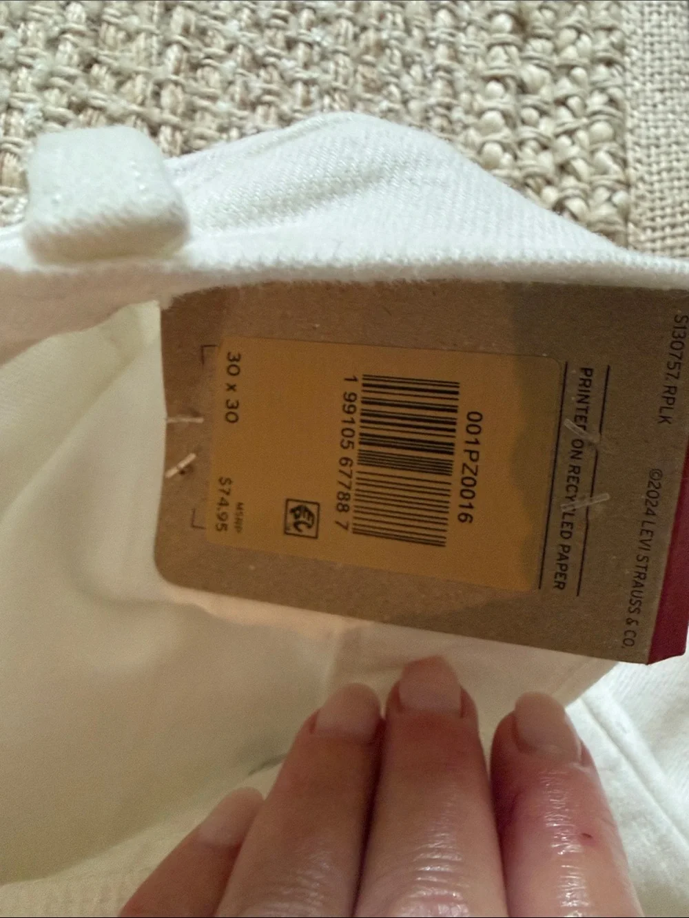 Levi's White Jeans with Brown Leather Patch and Red Tab - Picture 6 of 6
